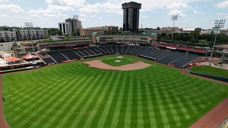 Downtown Springfield MO and Hammons Field. By Raschmidt87 - Own work, CC BY-SA 4.0, https://commons.wikimedia.org/w/index.php?curid=127900331